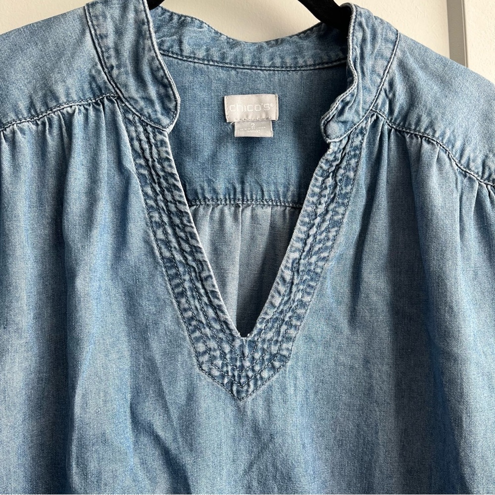 Chico’s Denim Top Sz 2 - Picture 7 of 7